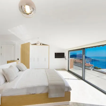 Sleeps 10 Pool Air Con Wifi Villa Kalkan