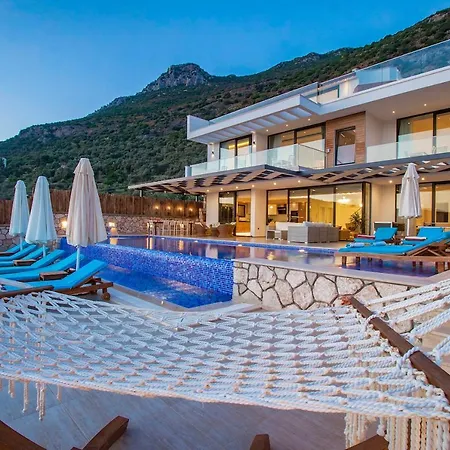 Sleeps 10 Pool Air Con Wifi Villa Kalkan